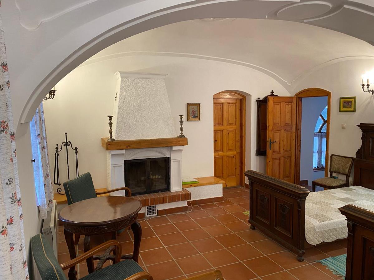 Oereghaz 1839 Hotel Csopak Luaran gambar