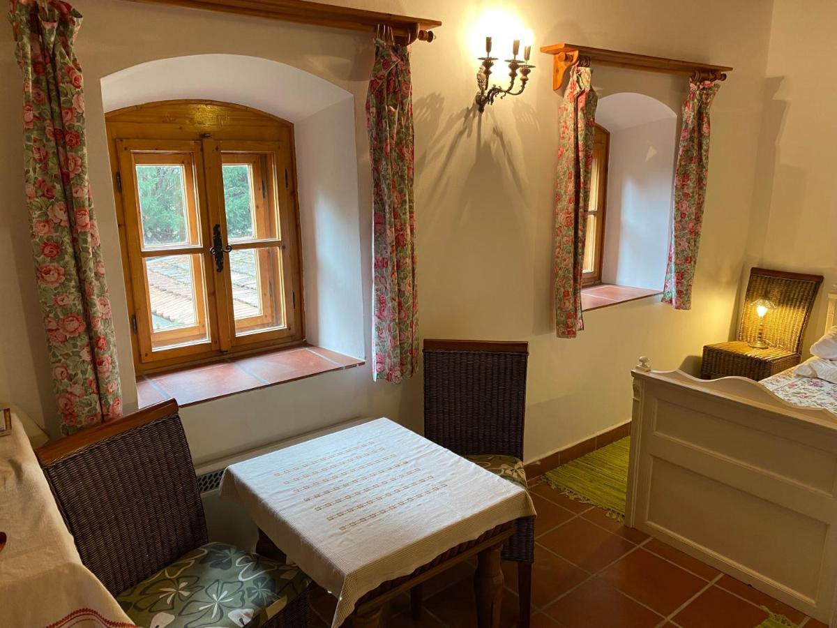 Oereghaz 1839 Hotel Csopak Luaran gambar